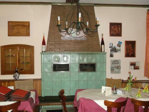 Hostal Gasthaus Schwanen