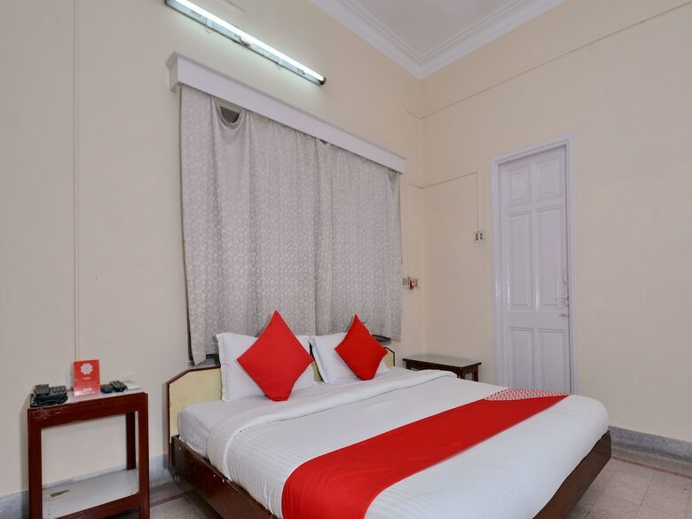 Hotel Oyo 10826 Sona Guest House