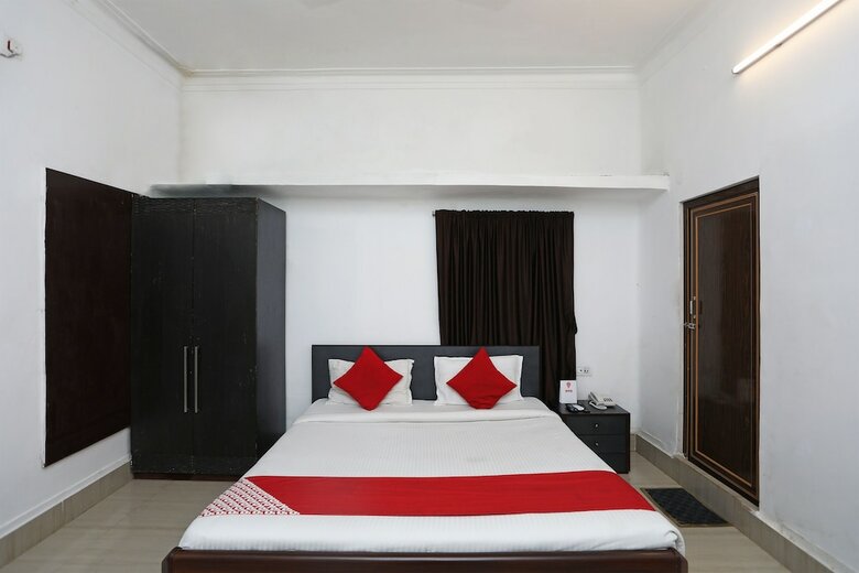 Hotel Oyo 11569 Jalan Lake View