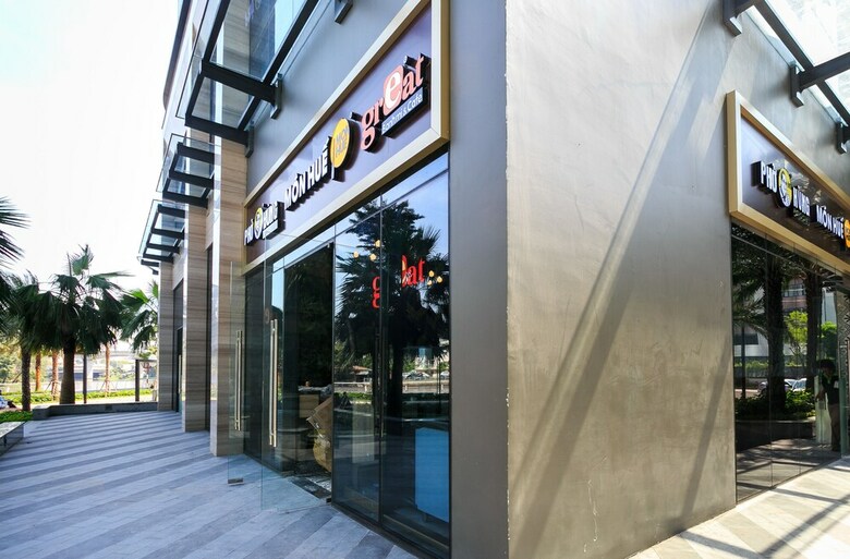 Vinhome Golden River Apartment - M'homme