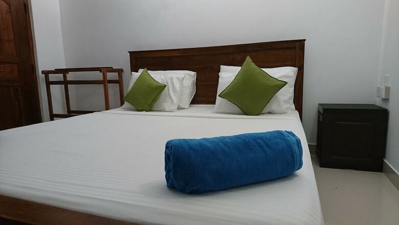 Hotel Thuruliya Lodge Habarana
