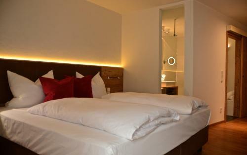 Hotel-restaurant & Metzgerei R��le