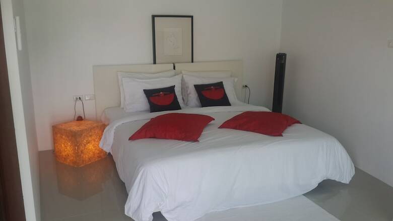 3br Pool Villa Near Beach And Laguna