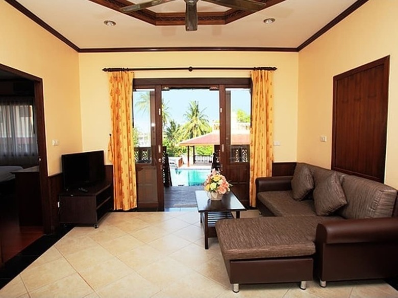 Crystal Samui Villa