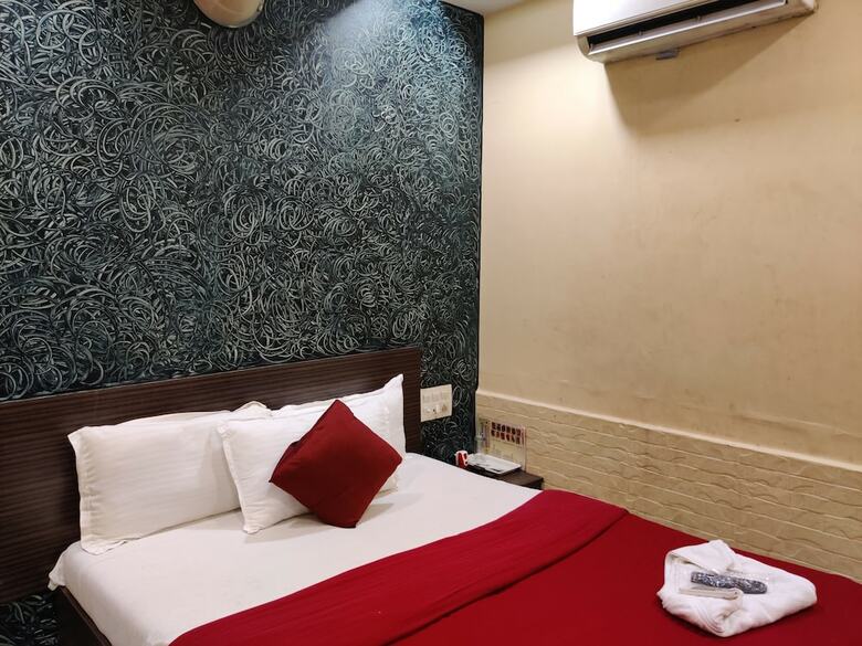 Hotel Golden Sagar