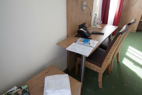 Hostal Landgasthof R�hrberger Hof