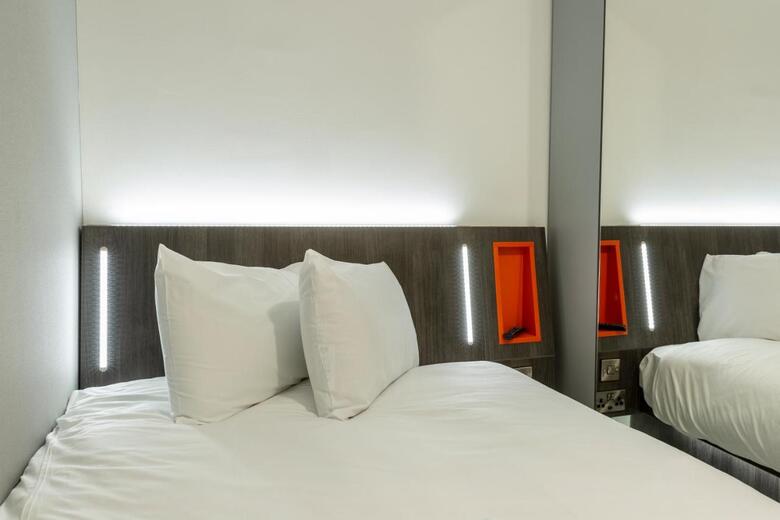 Easyhotel Reading