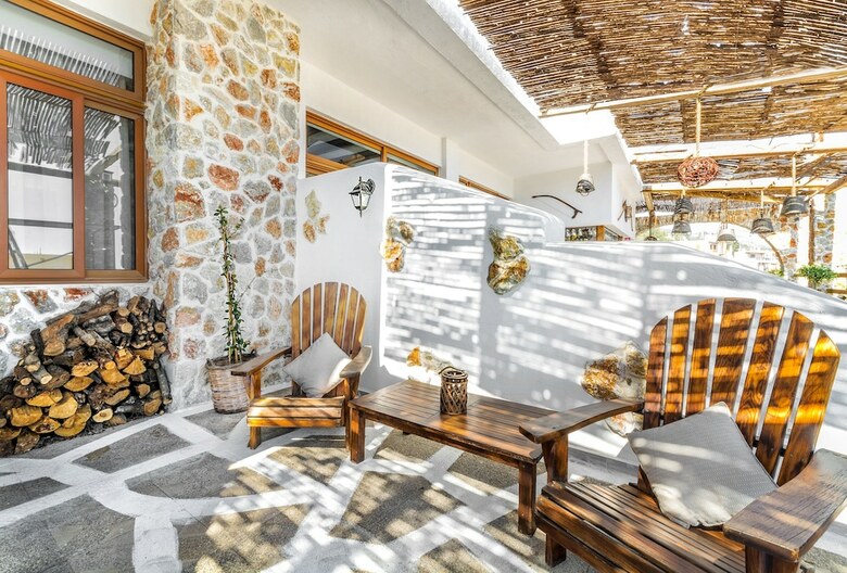 Hotel Limeri Traditional Guest House