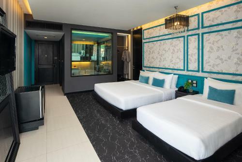 Hotel Tsix5 Quarter