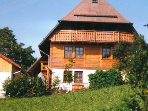 Spacious Apartment Near Forest In Oberprechtal