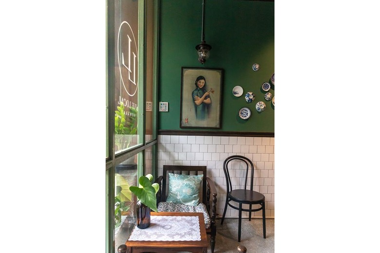 Hostal Live Local
