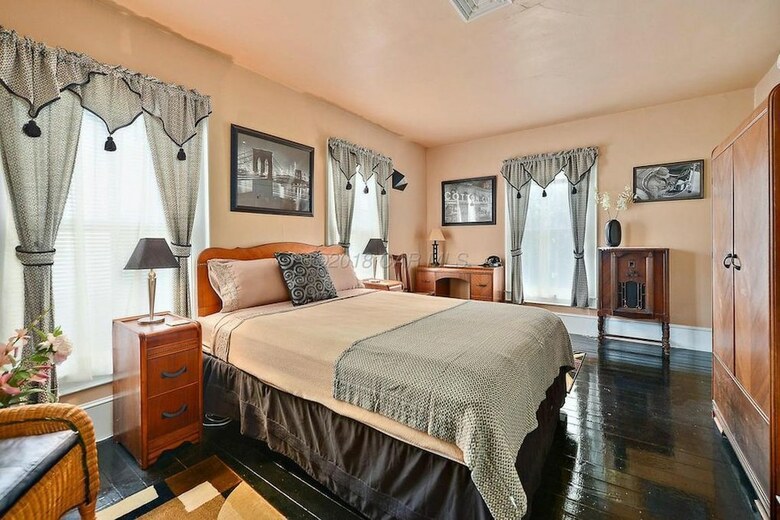 Bed & Breakfast Princess Anne Book Lovers Inn