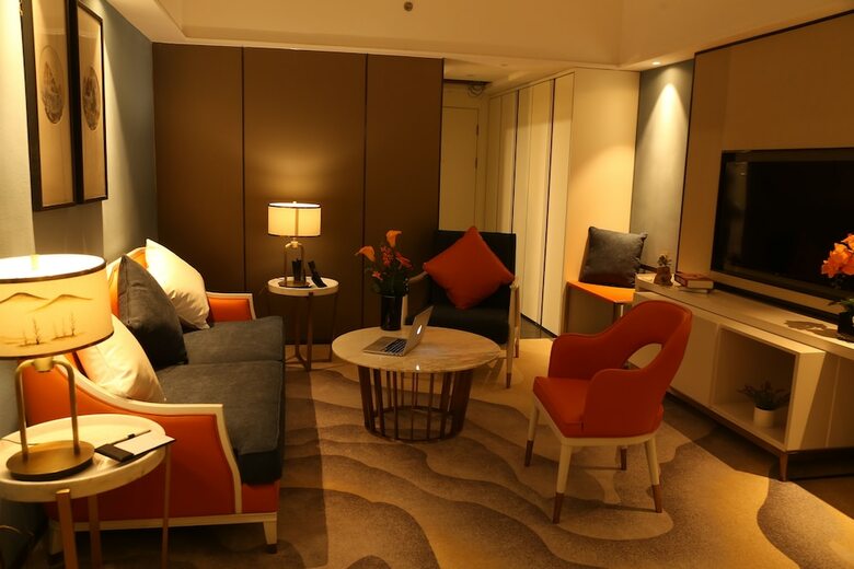 Clifford Hotel