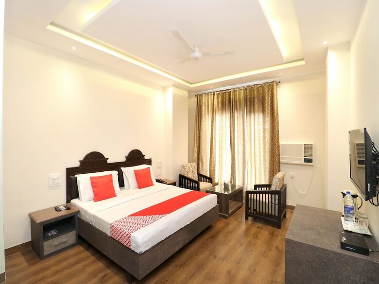 Oyo 15890 Hotel Sunciti Extension