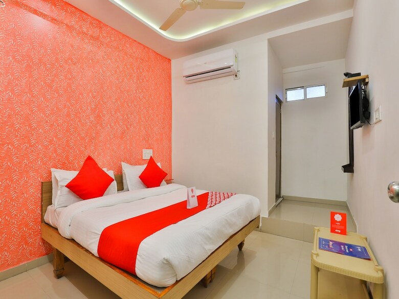 Hotel Oyo 15509 Shreenath