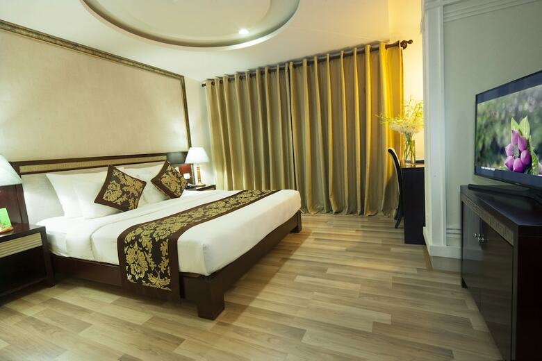 Alagon Central Hotel & Spa