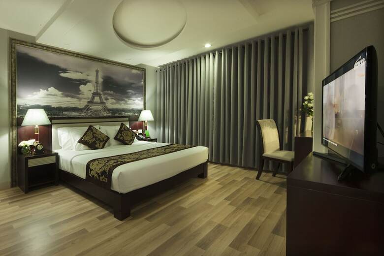 Alagon Central Hotel & Spa