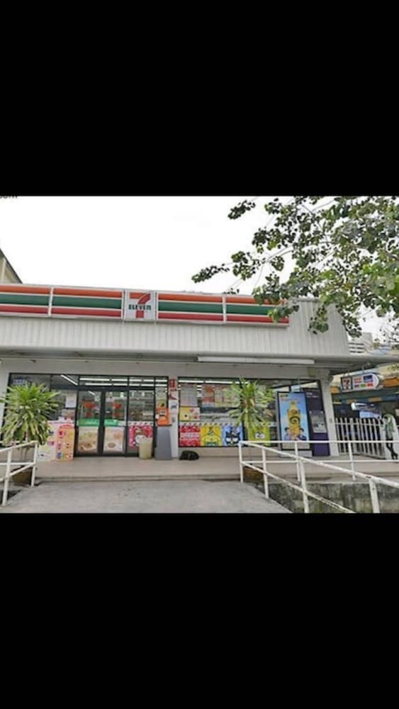 Sukhumvit 50 Hostel