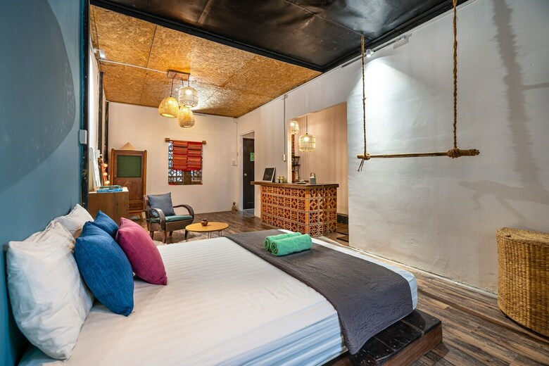 Hotel Holo Opera Saigon Serviced Homestay