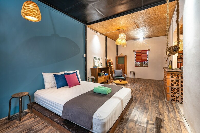 Hotel Holo Opera Saigon Serviced Homestay