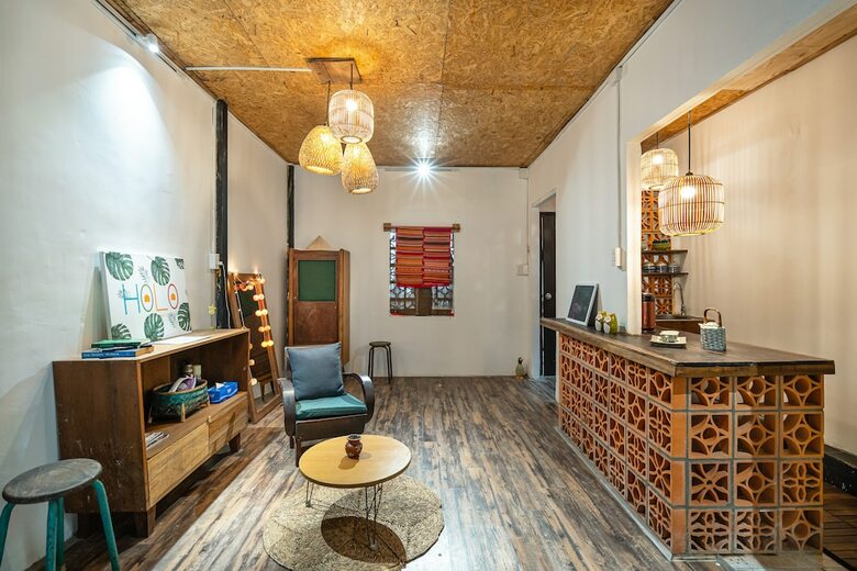 Hotel Holo Opera Saigon Serviced Homestay