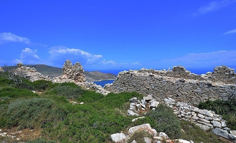 Hotel Grandma Vasiliki Rooms To Let