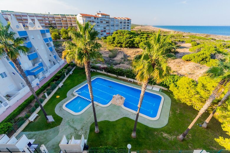 Apartamentos White Sands Of Pinada Beach 3