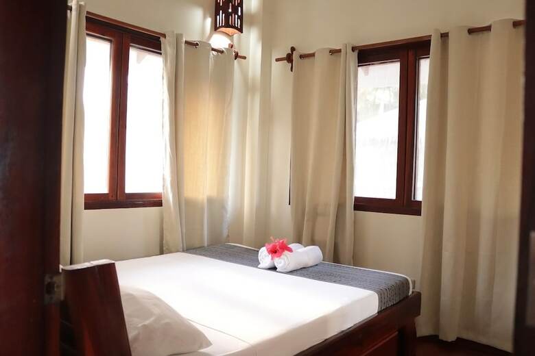 Siargao Sunrise Villa