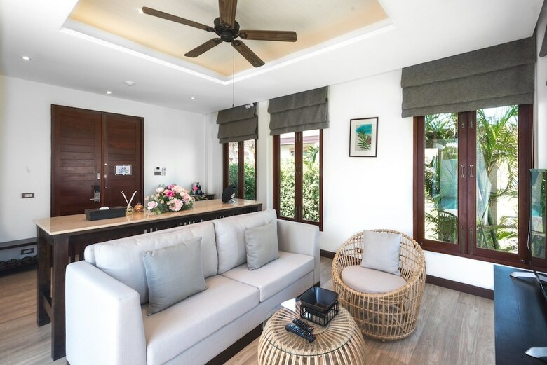 Hotel Triple Tree Beach Resort