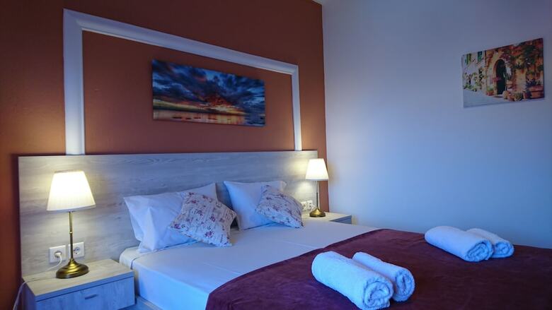 Apartamentos Elia House A Quiet Seaside Place