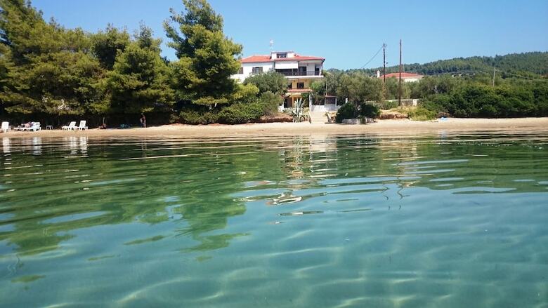 Apartamentos Elia House A Quiet Seaside Place