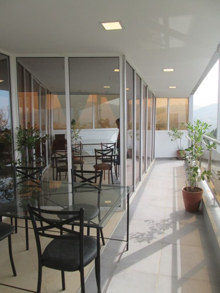 Hotel Malak Tingis
