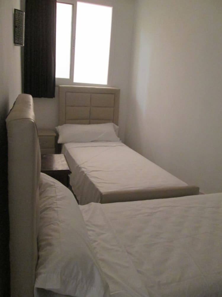 Hotel Malak Tingis