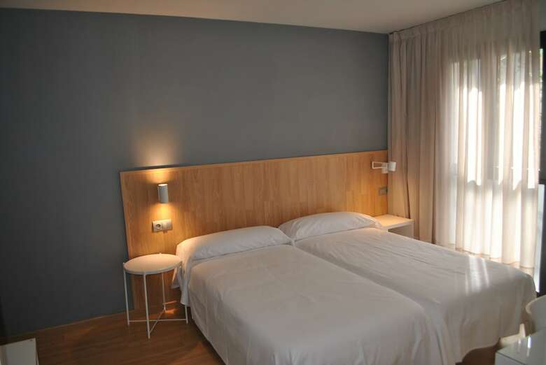 Hostal Universitat Cervera