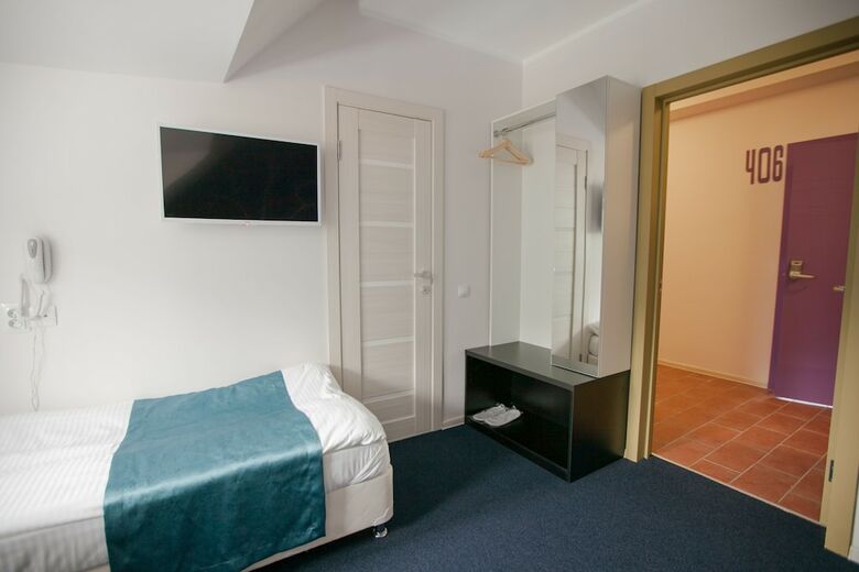 Nicola Hotel