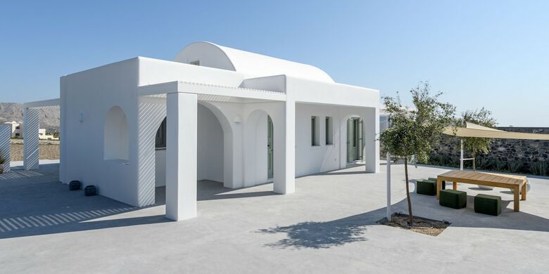 Villa Samsara - Santorini Luxury Retreat
