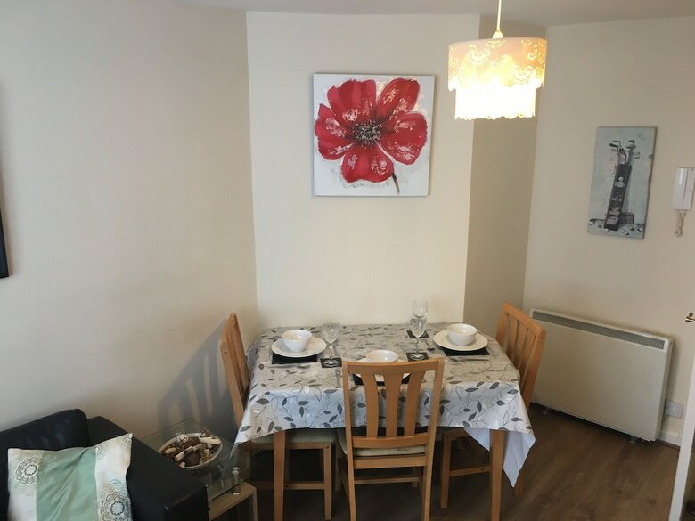City Centre Cozy Apartment In Dundee