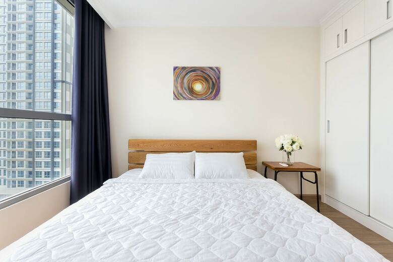 Luxury Apartment In Vinhomes Golden River