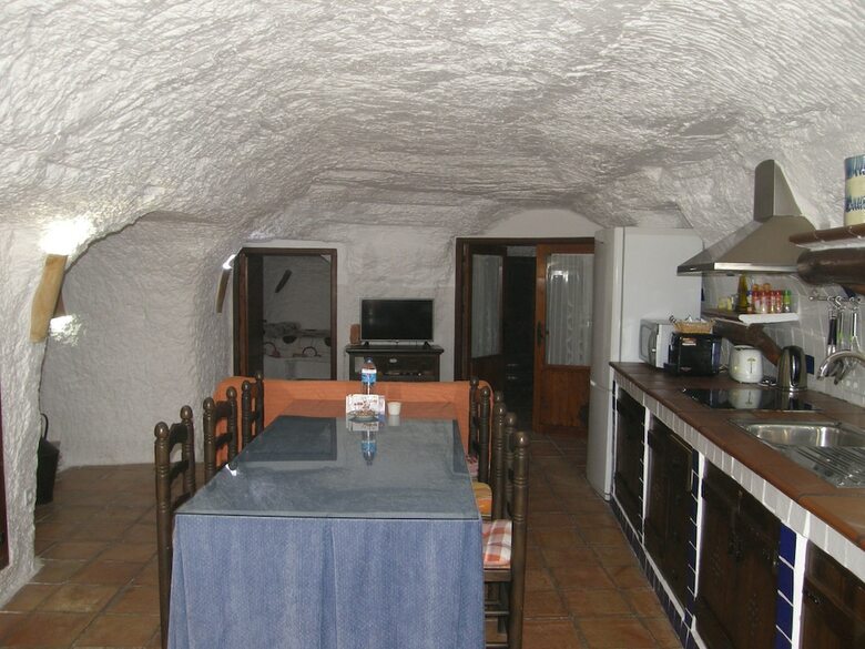 Agroturismo Cueva El Guindas