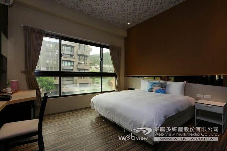 Ruo Shui Hotspring Hotel