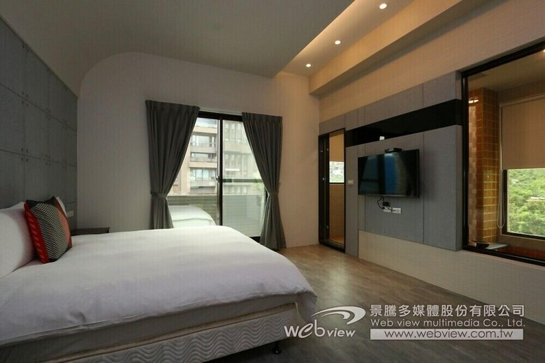 Ruo Shui Hotspring Hotel