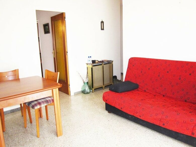Apartamentos �tico A Pocos Metros de La Playa. - 737