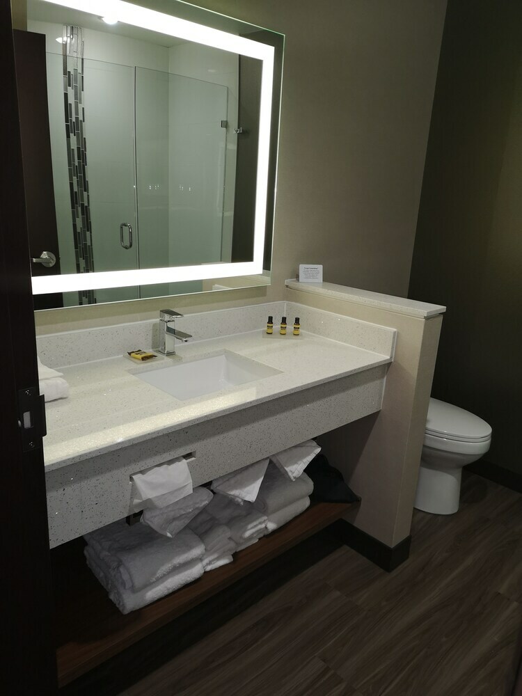 Hotel Best Western Plus Hinton Inn & Suites