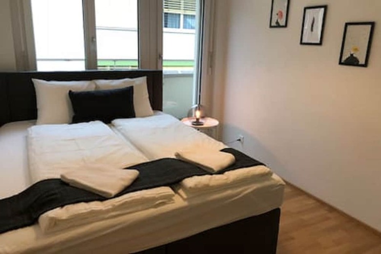 Hof Apartments - By Keyforge
