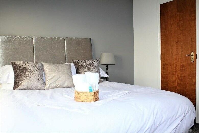 Forest View Apartment 7