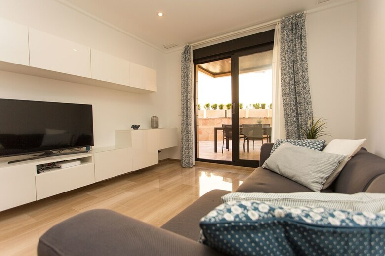 Lujoso Apartamento Con Piscina Interior