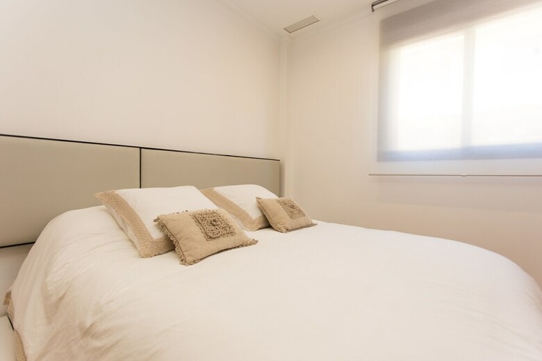 Lujoso Apartamento Con Piscina Interior