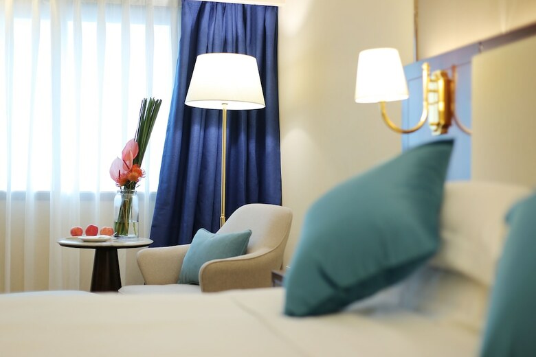 Guangdong Asia International Hotel