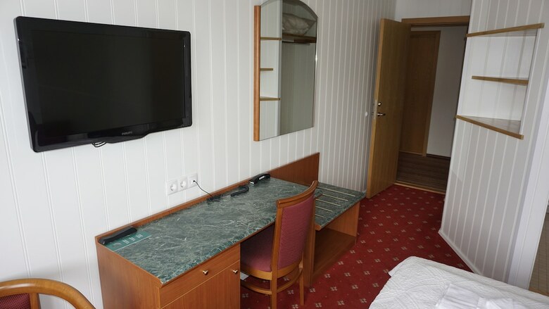 Hotel H�tel Borgarnes