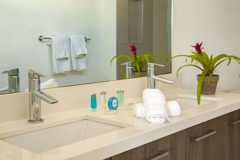 Apartamentos Moderno Residences By Bay Breeze